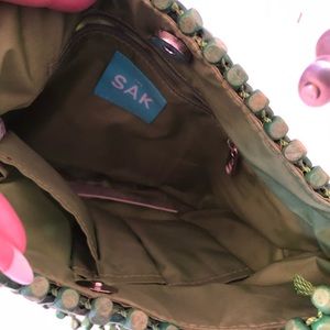 The Sak Bags - Green “Samoa grass” purse by The Sak The Sak Bags - Green “Samoa grass” purse by The Sak